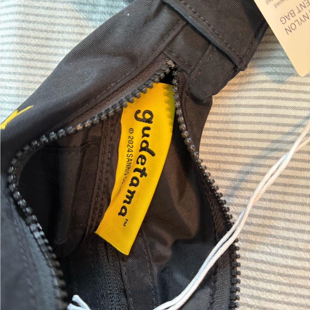 NWT Gudetama Medium Crescent Baggu Black - Picture 3 of 3